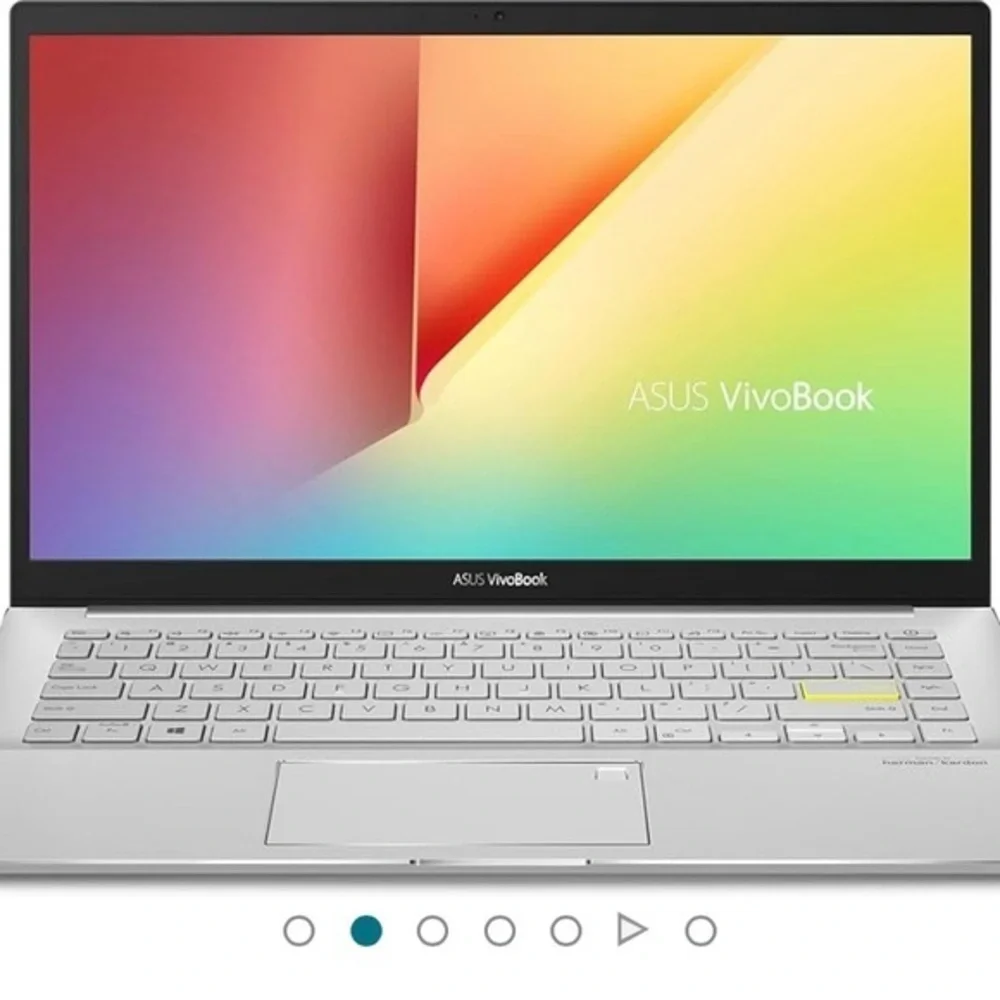 COPY - Asus vivobook S15 dream white in pristine condition - Picture 1 of 9